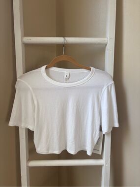 lululemon hold tight top